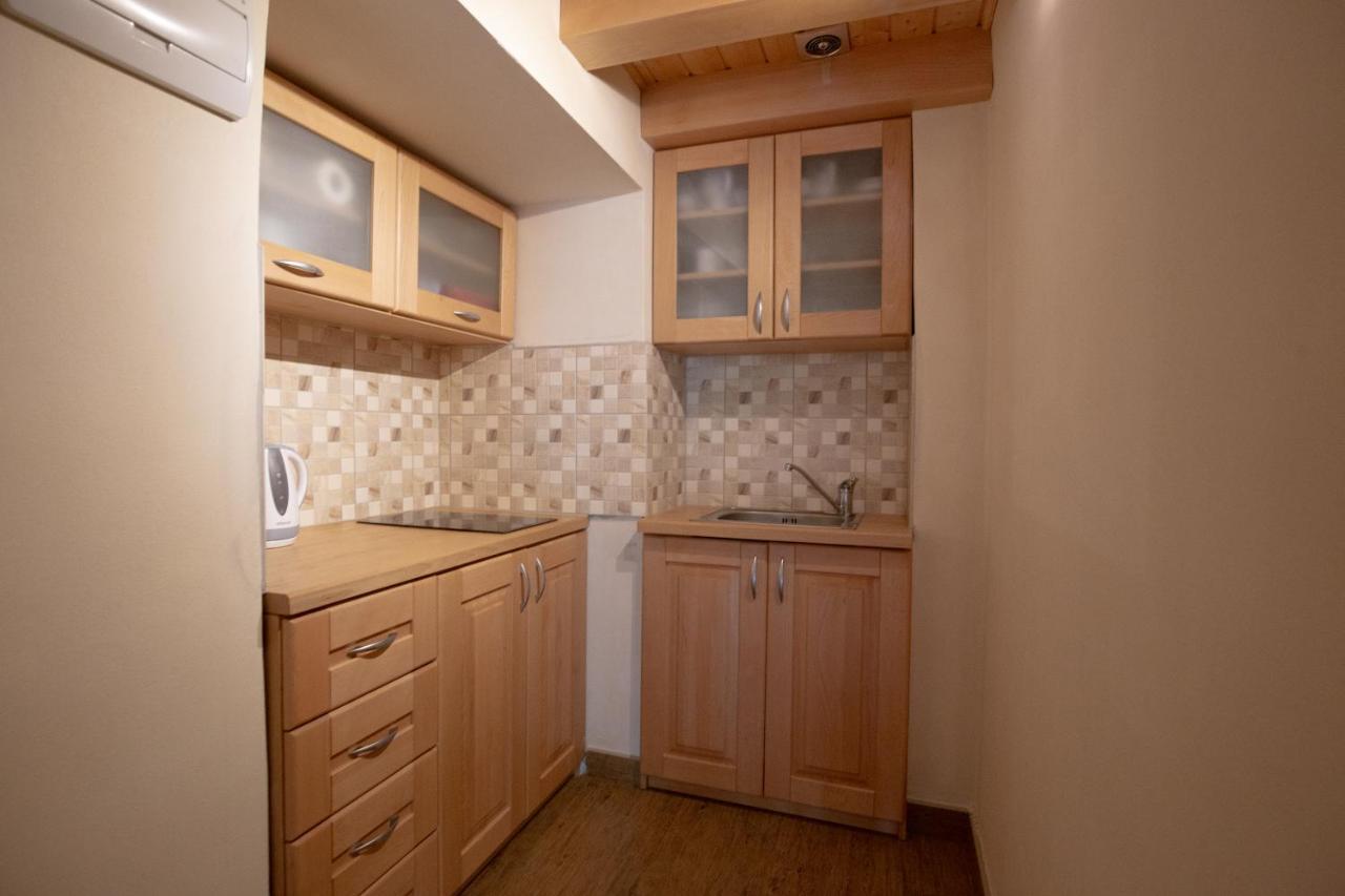 Apartmany Pod Kolonadou Janske Lazne Exterior photo